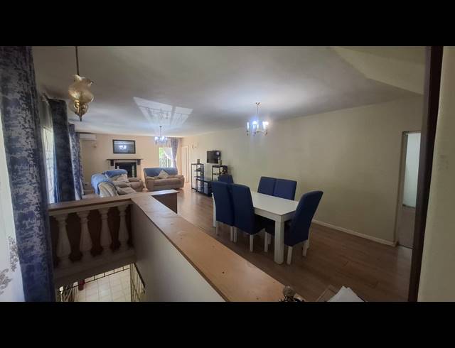 4 BEDROOM HOUSE FOR SALE IN BLACKRIDGE